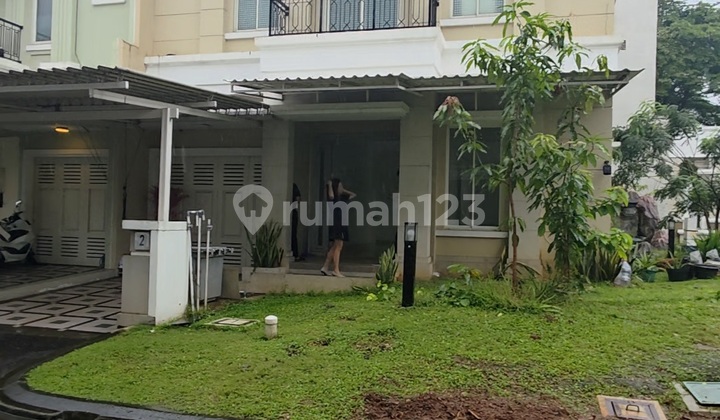 Dijual Rugi Rumah Maxwell Hook Summarecon Serpong