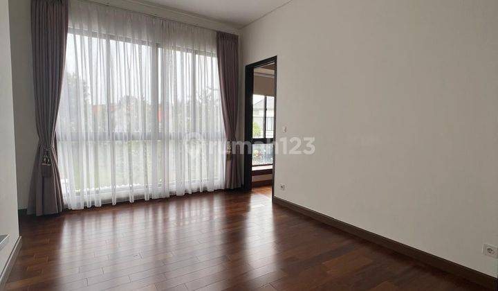 Dijual Rumah 2 Lantai Furnished Brand New Mozia, Bsd City 2