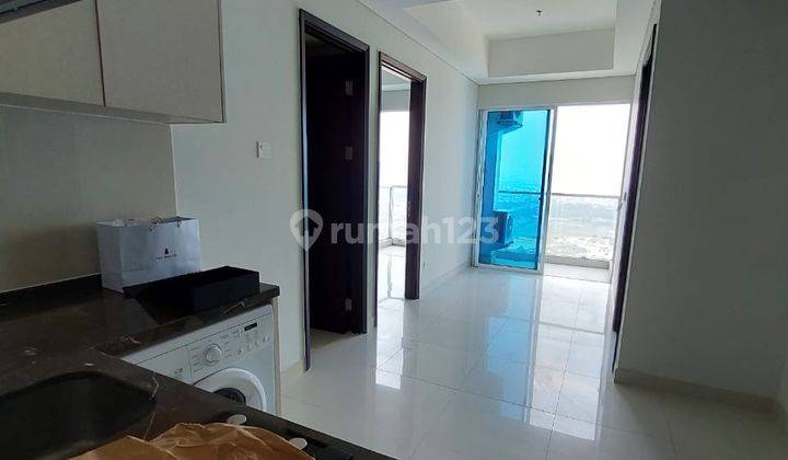 Apartemen Luas Banget Kamar 2+1 Ready. -vi 2