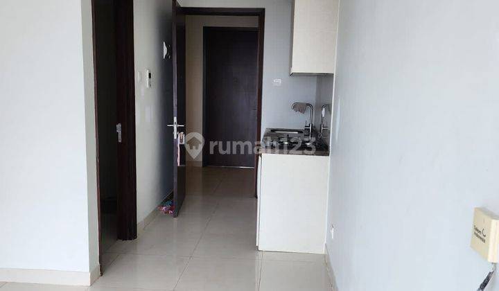 Disewakan Apartemen Murah Semi Bagus 2