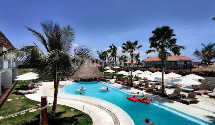 Luxury Hotel in Canggu Batu Bolong Beach 1900.0 M² SHM Suitable for Your Business 1
