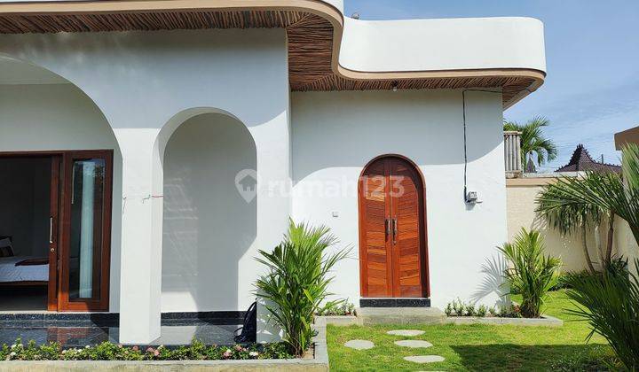 Rumah Semi Villa Furnished Kontrakan Baru SHM - Sertifikat Hak Milik di Canggu 2