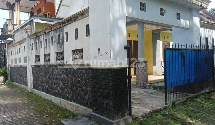 Rumah Bagus SHM di Malang Kota