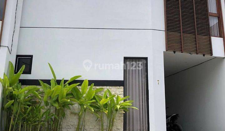  Rumah Furnished Baru SHM - Sertifikat Hak Milik di Nusa Dua 1