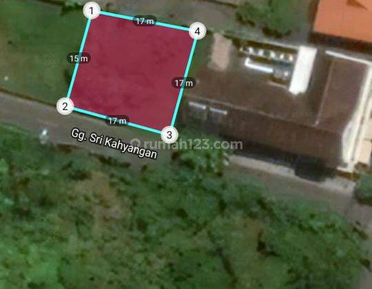  Tanah di Jalan sri kahyangan, Canggu SHM - Sertifikat Hak Milik 300 M² 2