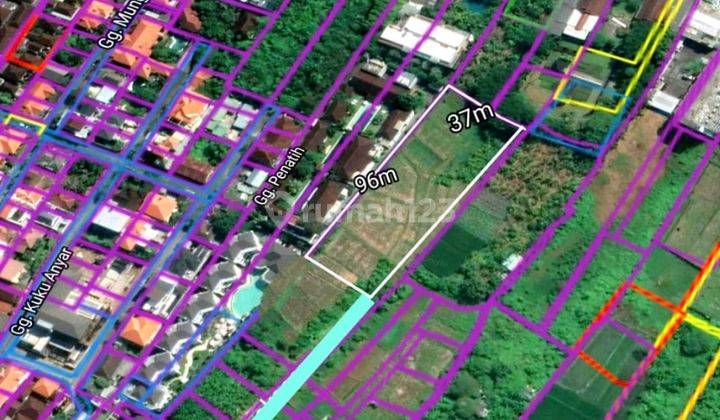  Land in Kerobokan Kelod SHM - Certificate of Ownership 3572 M² 2