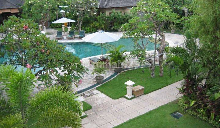 Villa Rumah Furnished Bagus SHM - Sertifikat Hak Milik di Seminyak 1