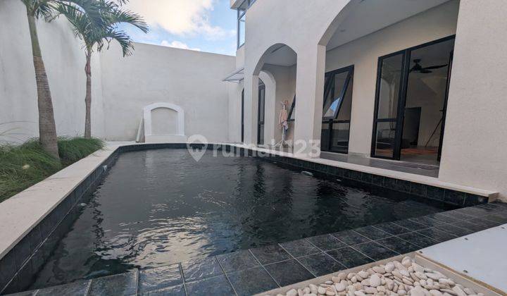 Villa  Rumah Furnished Bagus SHM - Sertifikat Hak Milik di Seminyak 1