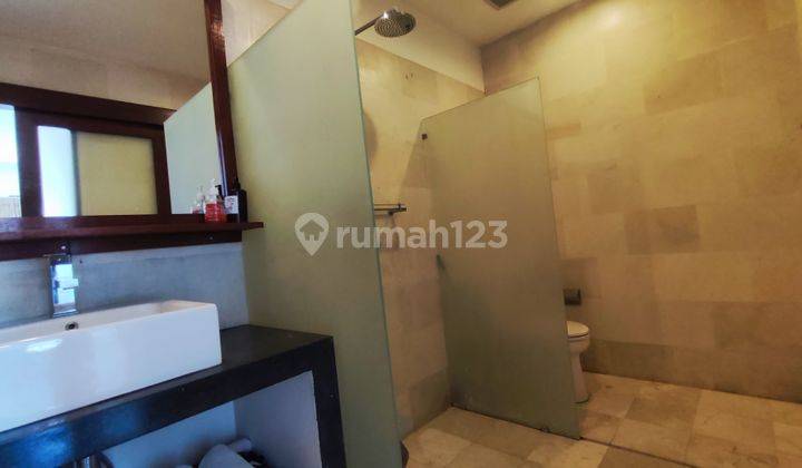 Villa Furnished Sewa Tahunan  Bagus SHM - Sertifikat Hak Milik di Kerobokan 2