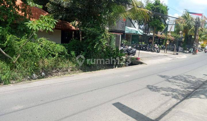  Land for Annual Rental in Kerobokan SHM - Certificate of Ownership 1700 M² 1