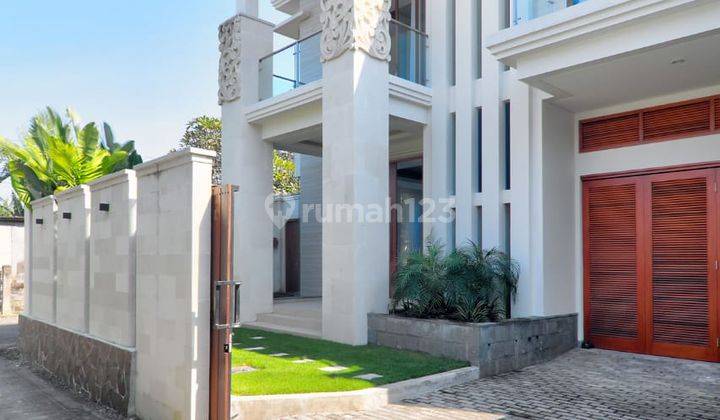  SHM Nice Semi Furnished House - Ownership Certificate in Sanur 1