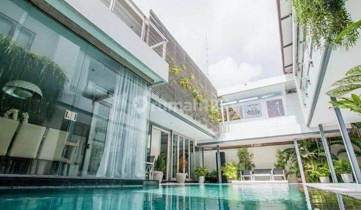 Villa  Rumah Furnished Bagus SHM - Sertifikat Hak Milik di Seminyak 1