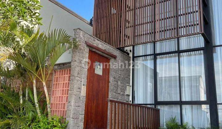 Villa  Furnished Bagus SHM - Sertifikat Hak Milik di Canggu 1