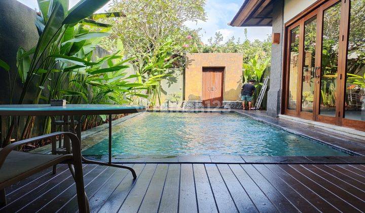  Semi Villa House for Yearly Rental Well Furnished SHM - Certificate of Ownership in Seminyak 1