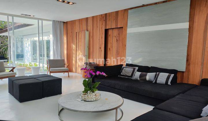 Villa Sublease Annual Rental Nicely Furnished SHM - Certificate of Ownership in Seminyak Rumah 2