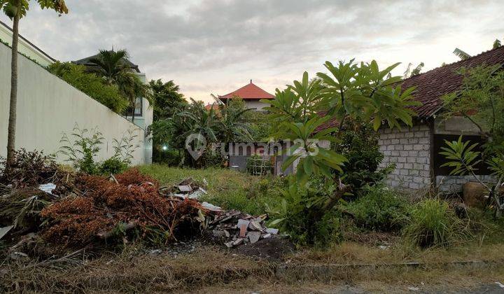  Cheap Land in Seminyak SHM - 600 Squaremeter Certificate of Ownership 1