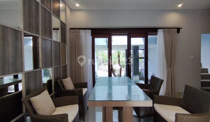 Villa Sewa Tahunan  Furnished Baru SHM - Sertifikat Hak Milik di Jimbaran 2