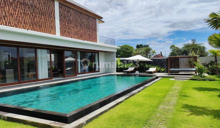 Luxury Villa Annual Rental Nicely Furnished SHM House - Certificate of Ownership in Canggu 1