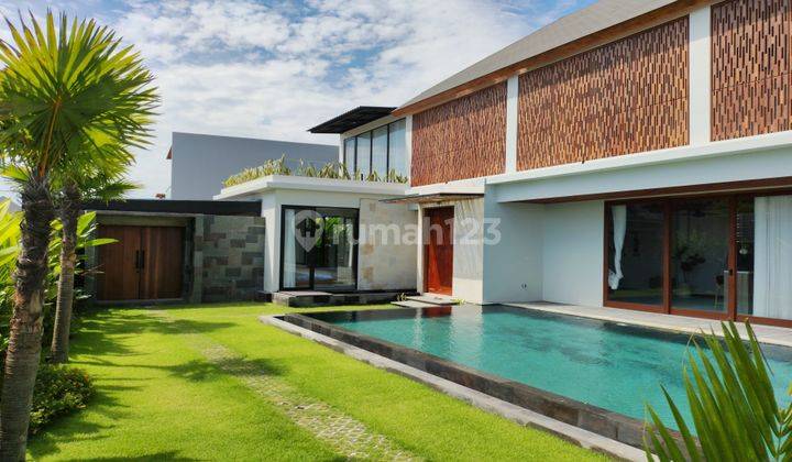 Luxury Villa Annual Rental Nicely Furnished SHM House - Certificate of Ownership in Canggu 2