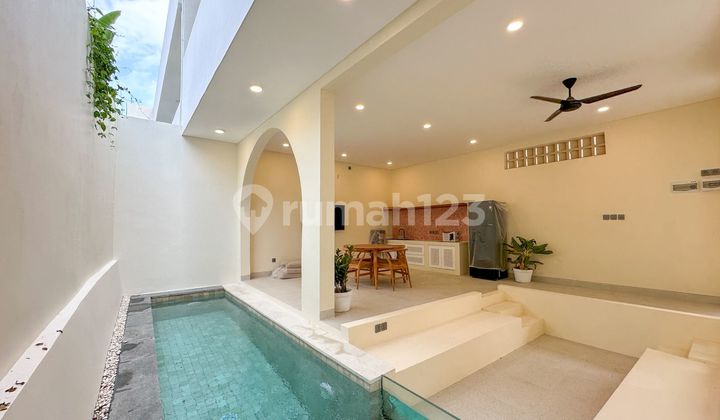 Vila Mewah Murah Baru Di Canggu 109.0 M² Shm