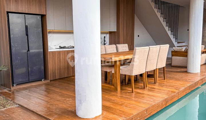 Vila Mewah Di Canggu 200 M² SHM Vila Mewah Di Canggu 200 M² SHM