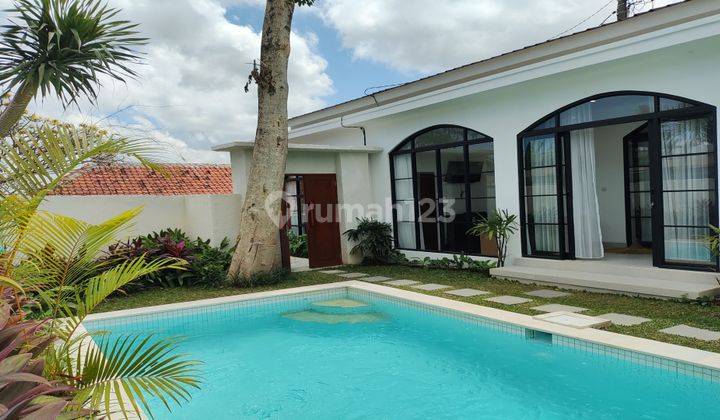 Brand New Semi Villa Sublease House Annual Rental New Furnished Rental SHM - Freehold Certificate in Canggu 1