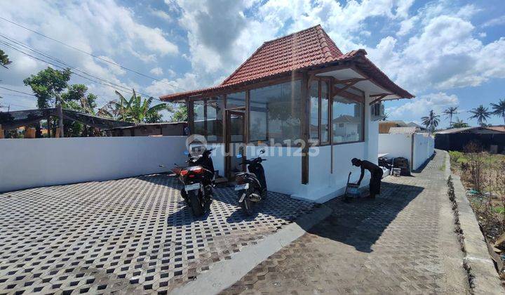 Ruang Usaha Bagus 40 m2 SHM Seseh, Badung 2