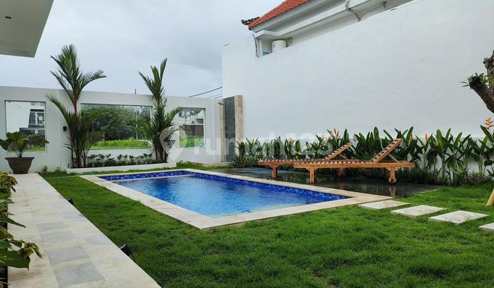 Rumah Semi Villa Furnished Kontrakan Bagus SHM - Sertifikat Hak Milik di Canggu 2