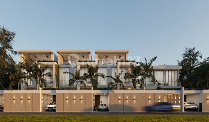 Leasehold Villa 32 Years Old in Seseh 300.0 m² Freehold Title