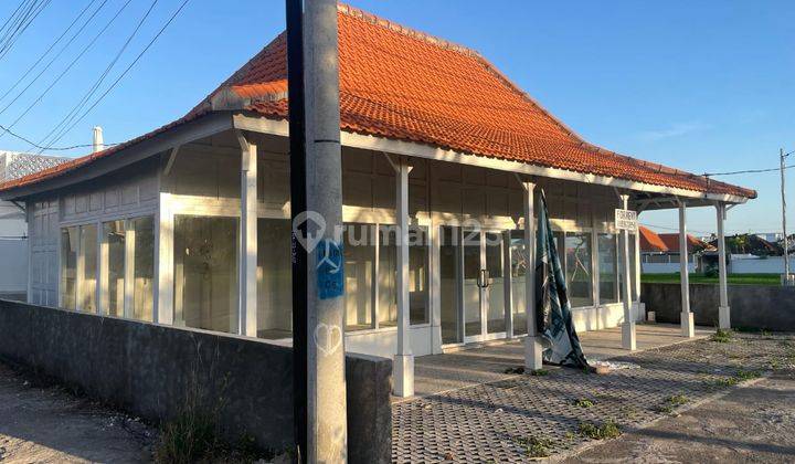 Ruang Usaha Bagus 110 m2 SHM Cemagi, Badung 1