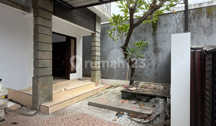 Siap Huni, Rumah, 2 Lantai, Bebas Banjir, Renon Denpasar Bali