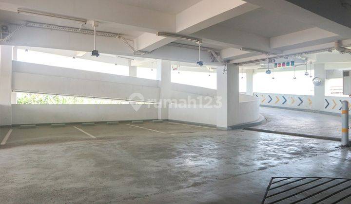 Gedung ex showroom di denpasar bali 12