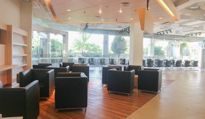 Gedung ex showroom di denpasar bali 19