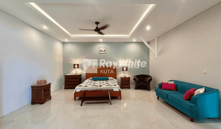 Villa Tanah Luas Dekat Canggu 16