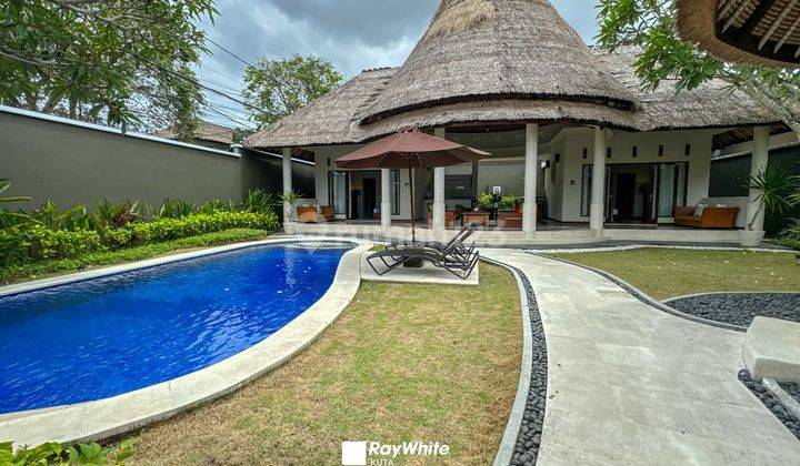 Villa Komplex Dekat Pantai Jimbaran 1