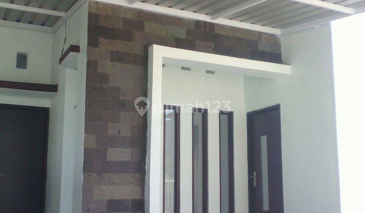 2 Storey House With 3 Rooms in Beranda Bukit Housing, Goa Gong 2