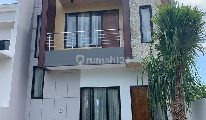 New 3 Bedrooms 2 Storey House With Swimming Pool in Nusa Dua 1