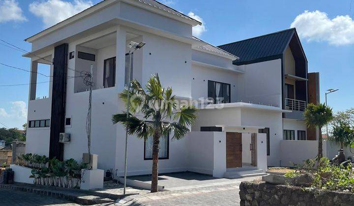 Rumah Baru 3 Bedrooms 2 Lantai Dengan Swimming Pool di Nusa Dua 2