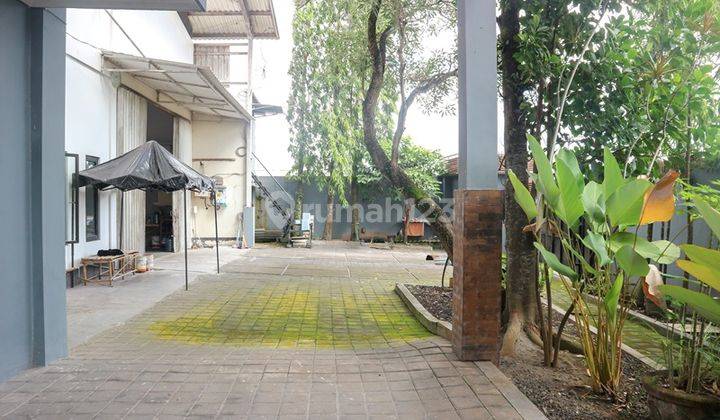 Gudang Besar di Area Abianbase, Mengwi, 5 mnt ke RS Kapal 14