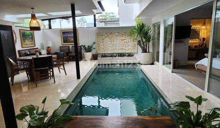 MONTHLY RENTAL!! COZY DESIGNED VILLA AT Nusa Dua Area, Few minutes to Restaurant, Cafe and Supermarket