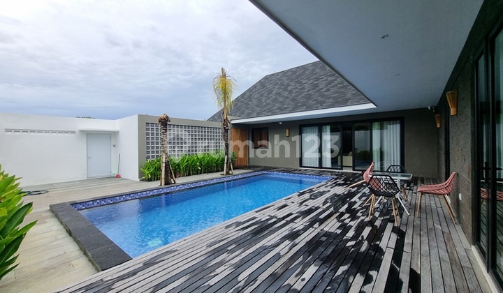 Brand New Villa At One Gate System Ungasan, 5 Minutes to Melasti Beach Brand New Villa At One Gate System Ungasan, 5 Minutes to Melasti Beach