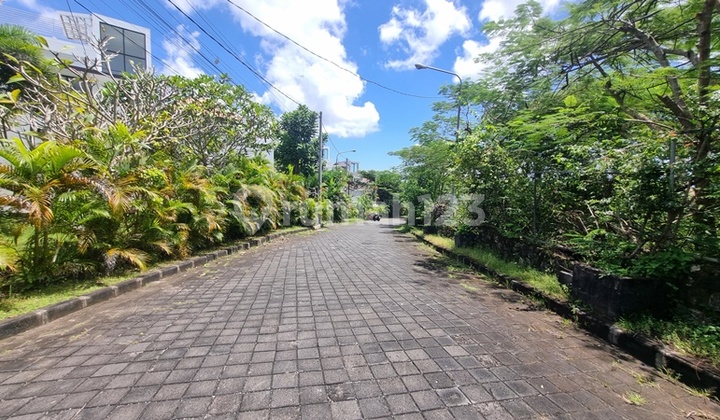 AKSES LEBAR!! Tanah 42 Are VIEW LAUT KOMPLEK ONE GATE Nusa Dua AKSES LEBAR!! Tanah 42 Are VIEW LAUT KOMPLEK ONE GATE Nusa Dua