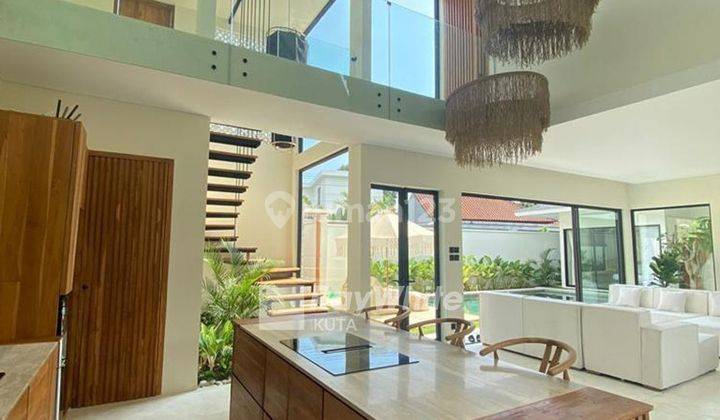 Luxury Villa With Spacious Layout In Seminyak 1