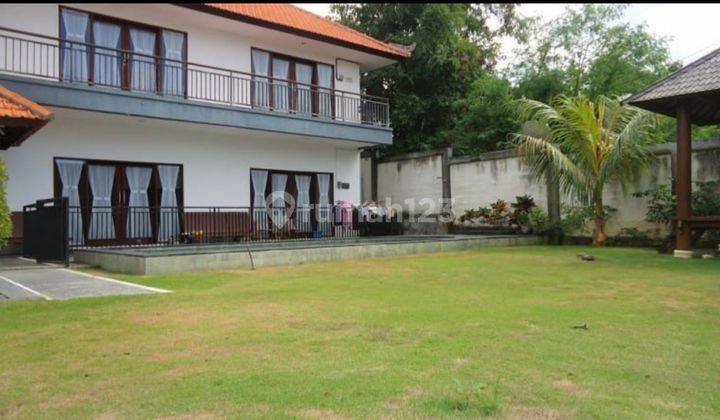 Villa with big Garden near GWK Jimbaran 1