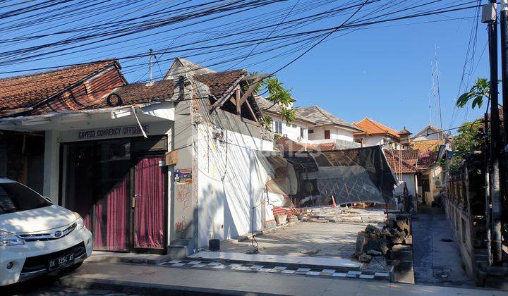 Langka tanah di jalan utama komersial area Kuta  1