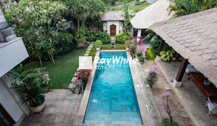 Luxury Villa Close To Four Seasons Resort Jimbaran 1