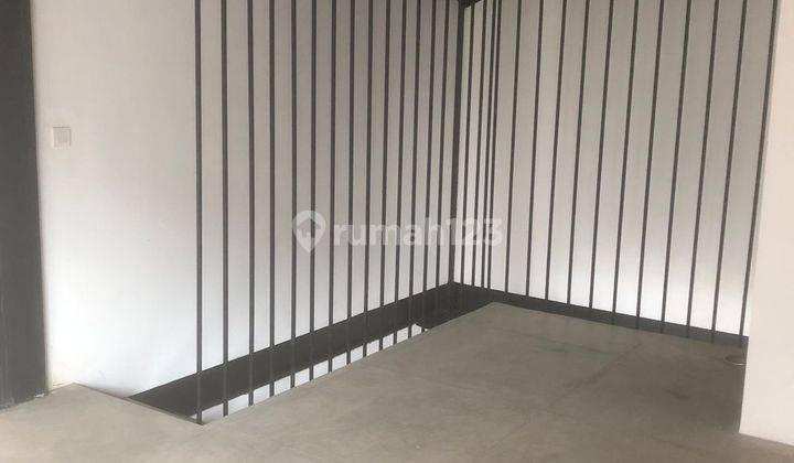 Ruko Lokasi Prime Dekat Shishi Resto di Petitenget, Badung  2