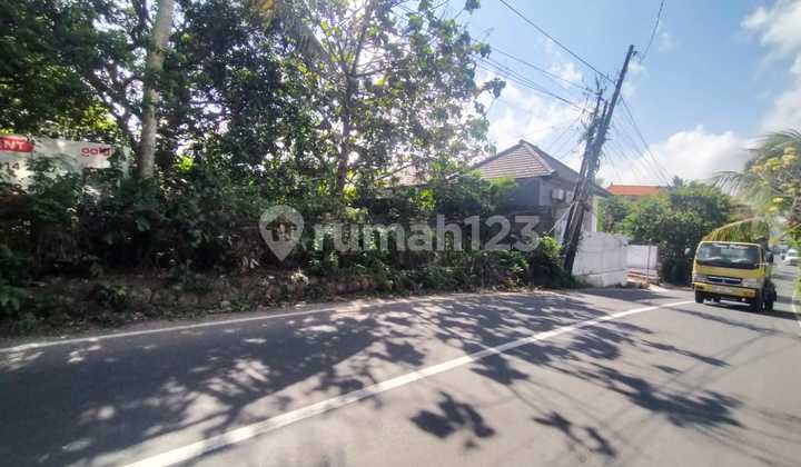 Tanah di Jalan Utama Strategis Uluwatu Pecatu Dekat Pecatu Graha