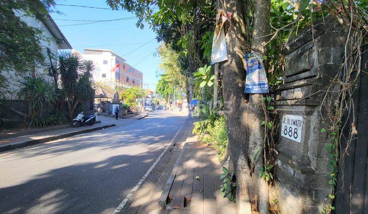 Suburbs of Kelan Kuta Road