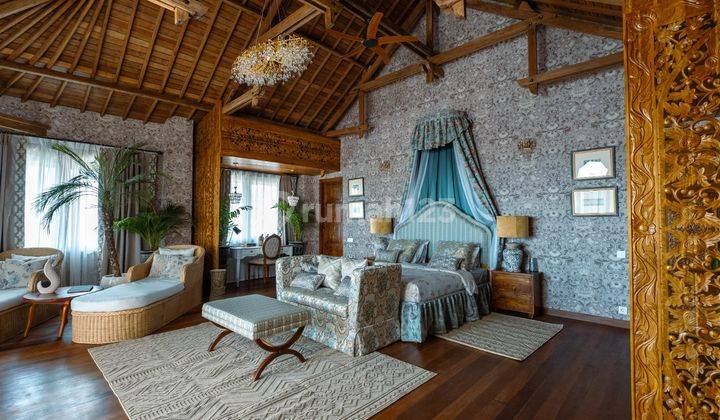 Luxury Vintage Villa di Jimbaran, Badung 1